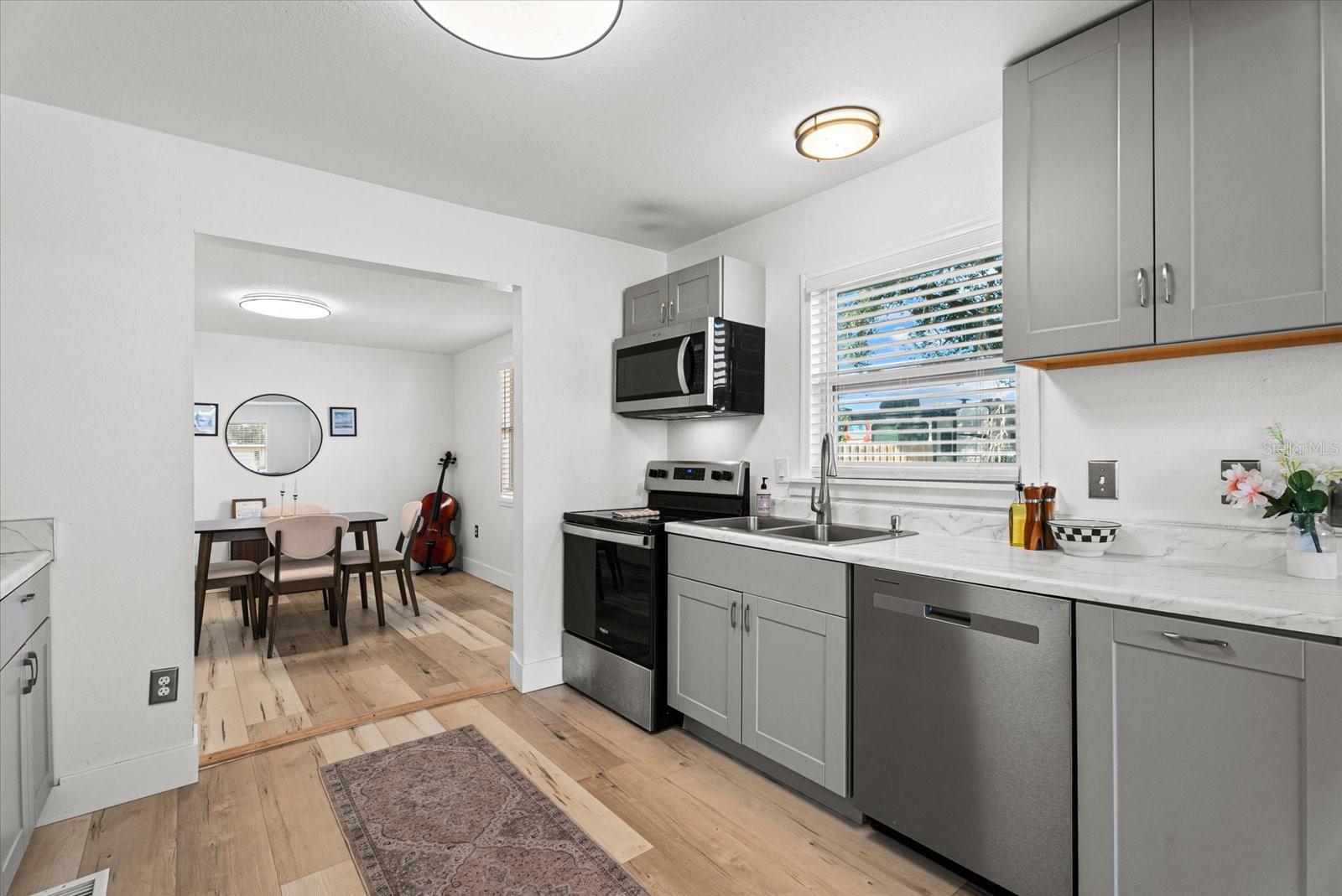 RUSKIN CITY 1ST ADD - Residential