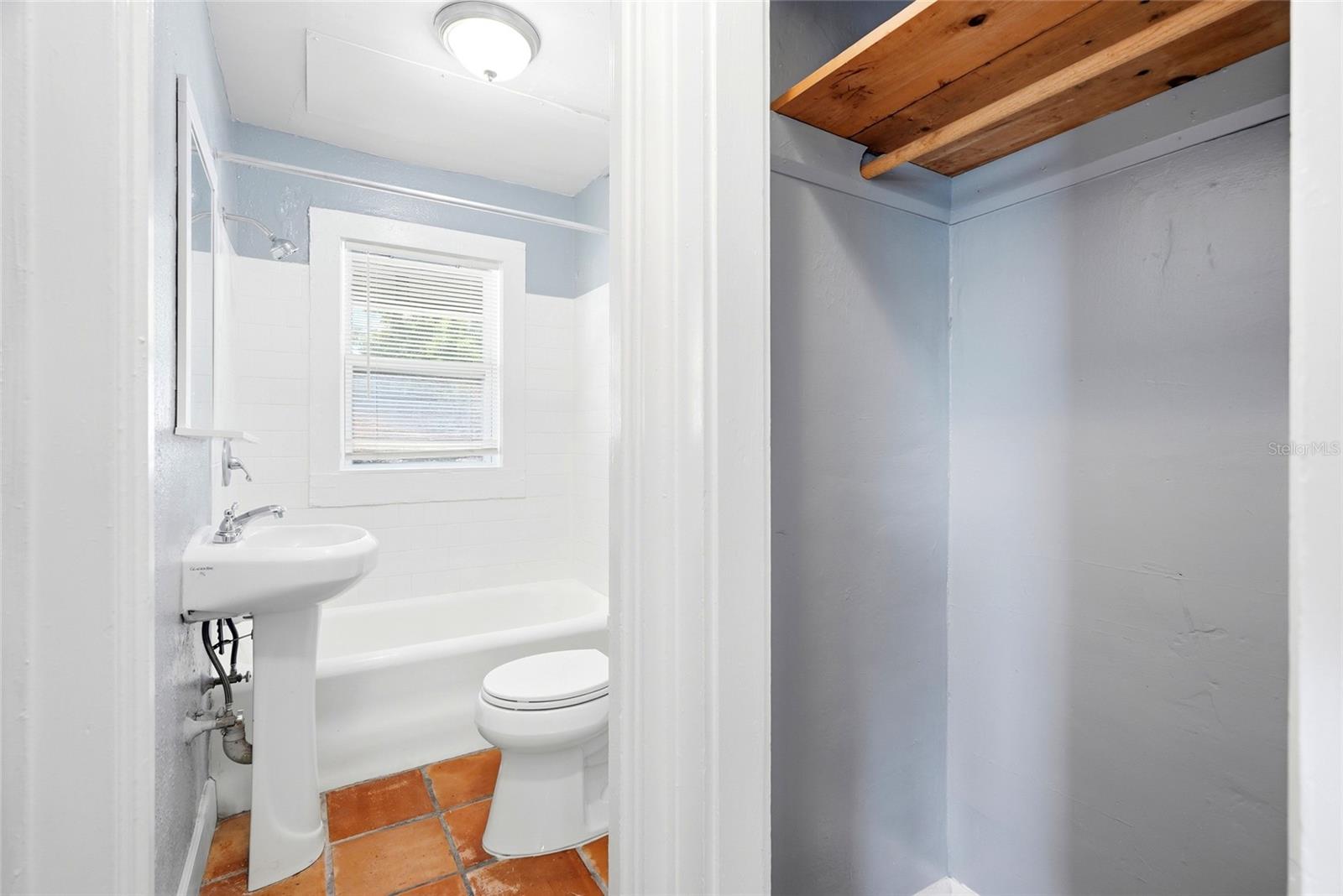 KINYON & WOODS ADD - Residential Lease