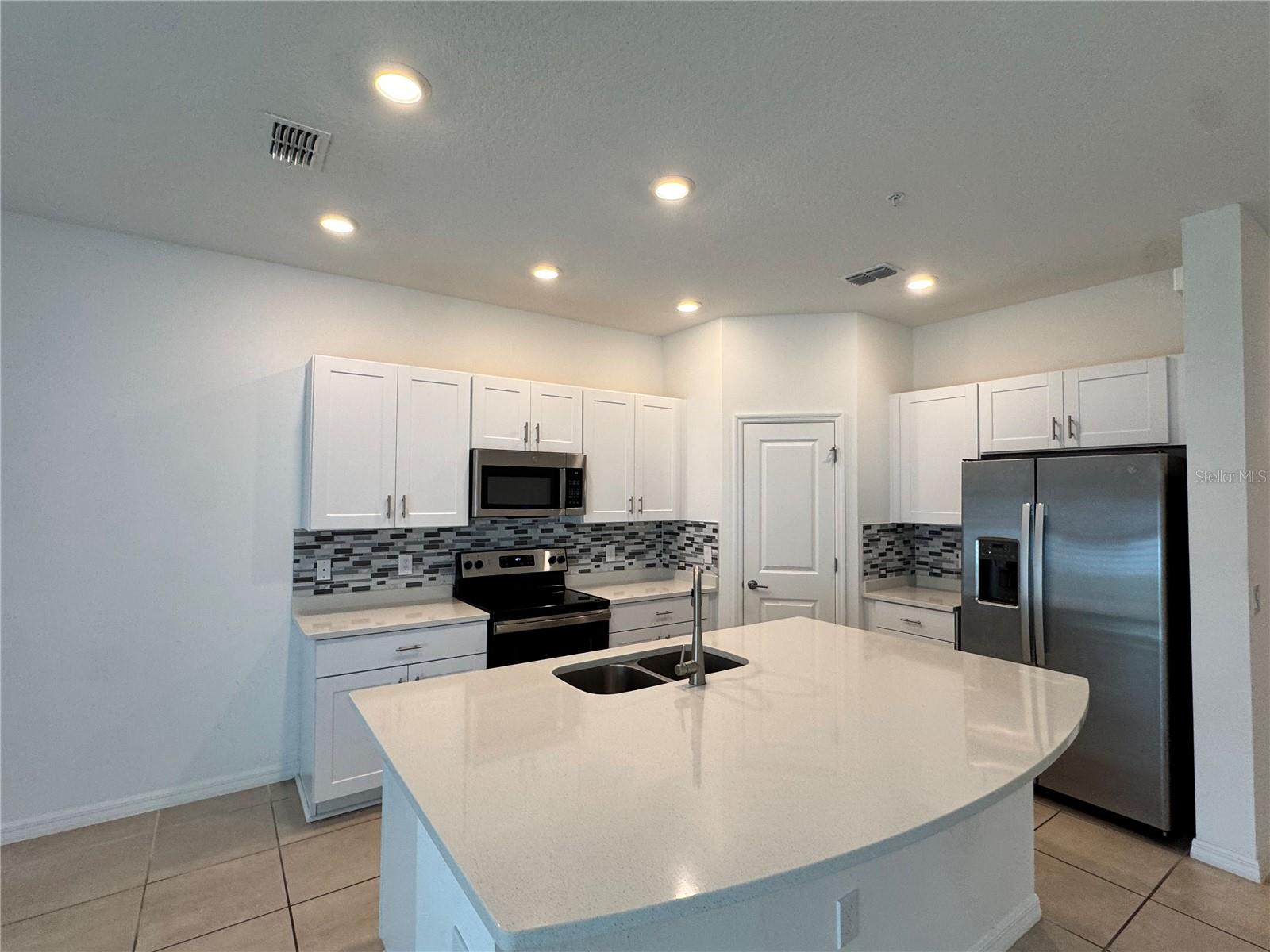 ANTHEM PARK TR M REP - Residential