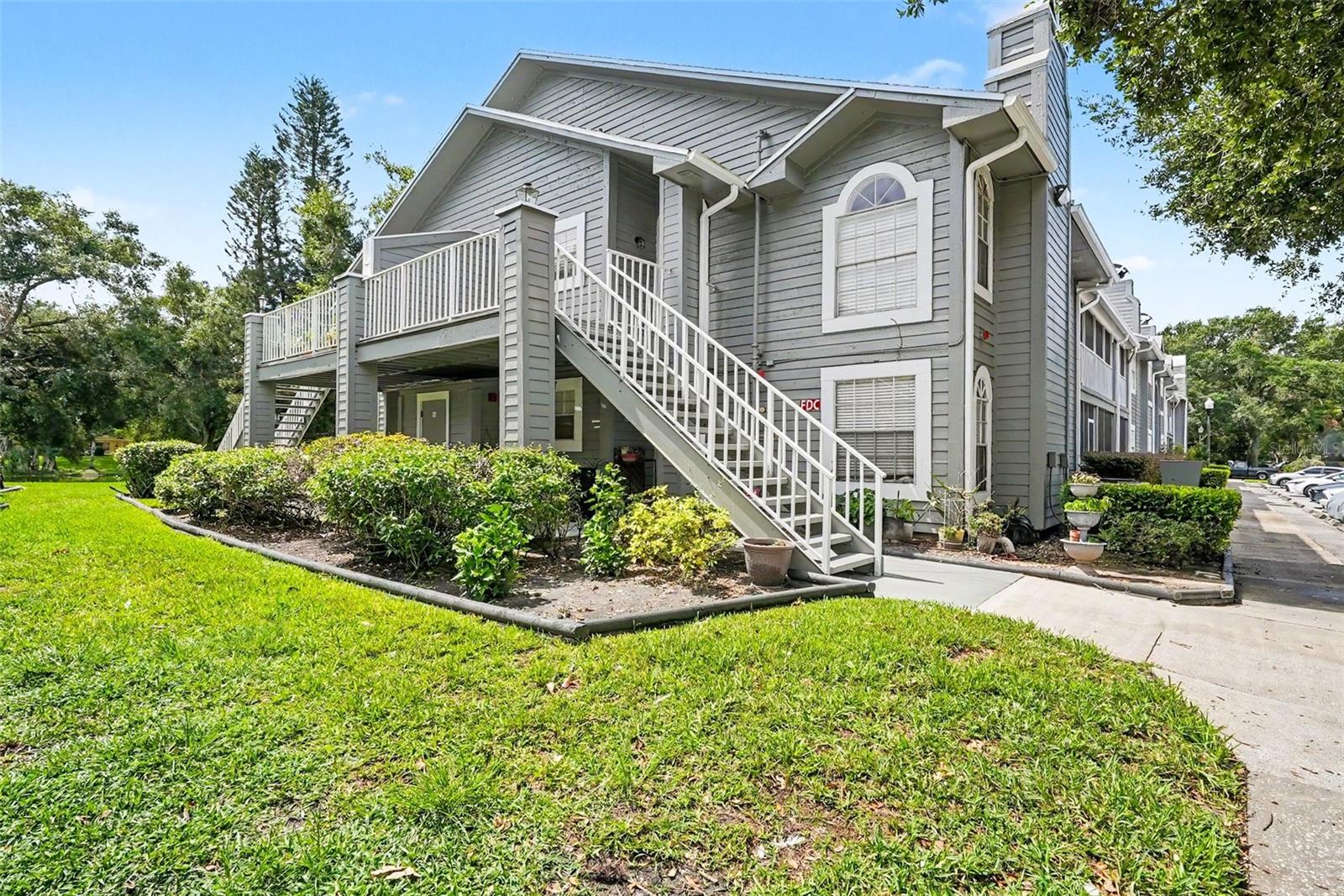 RAINTREE VILLAGE CONDO N - Residential