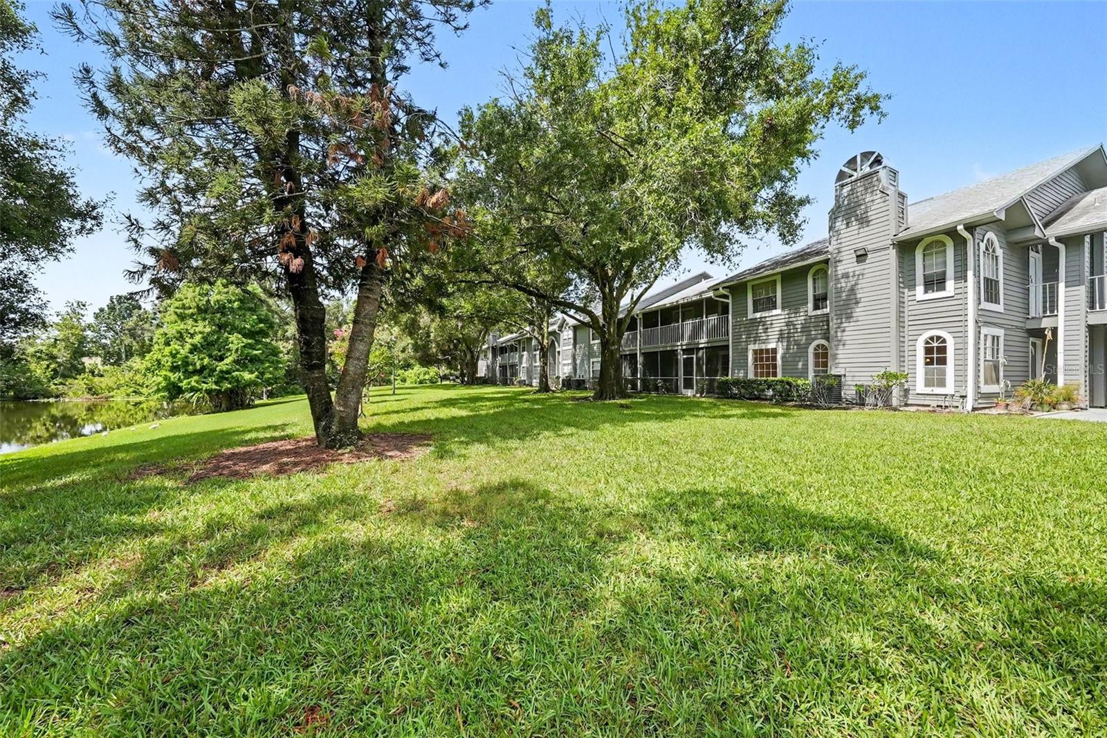 RAINTREE VILLAGE CONDO N - Residential