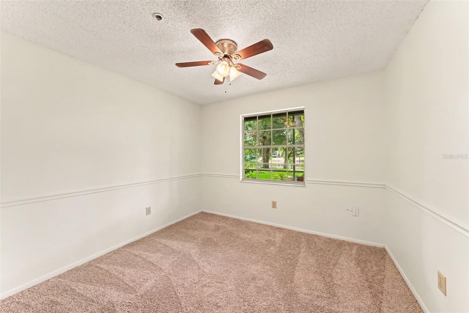 RAINTREE VILLAGE CONDO N - Residential