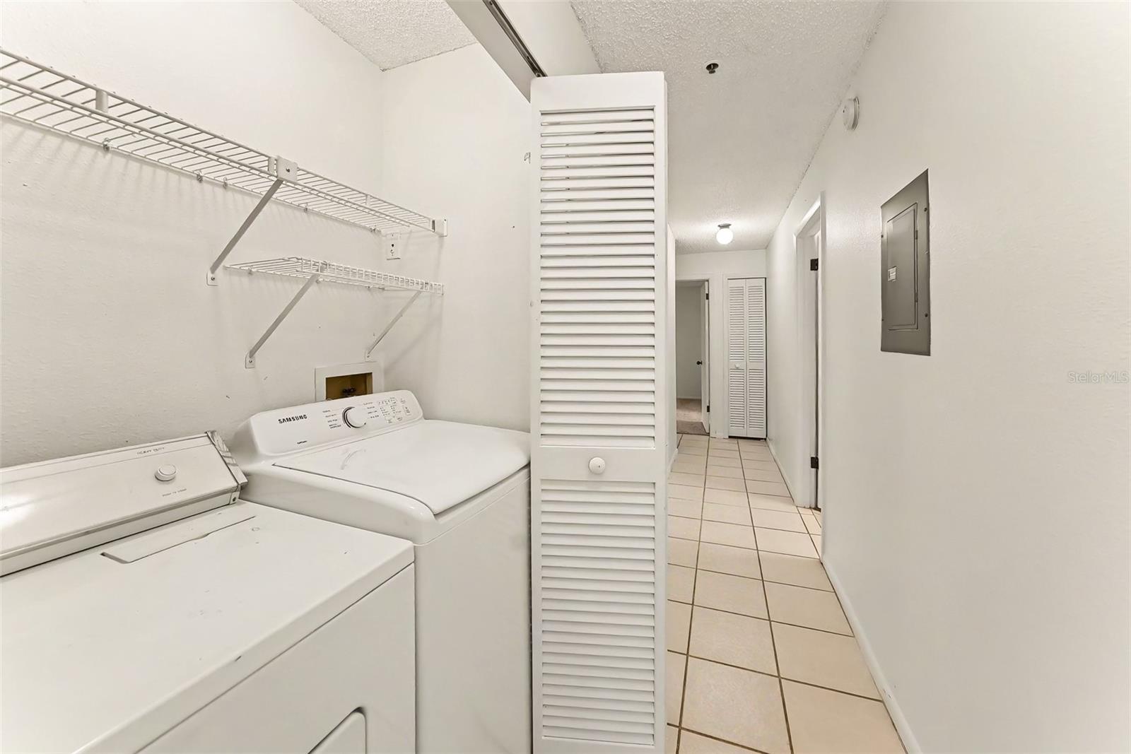 RAINTREE VILLAGE CONDO N - Residential