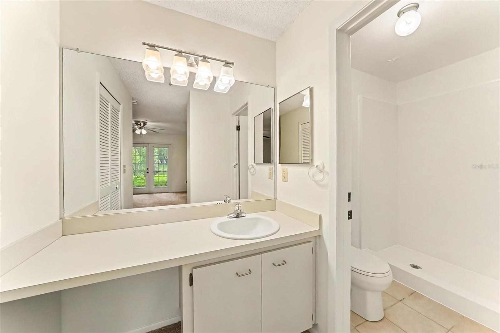 RAINTREE VILLAGE CONDO N - Residential