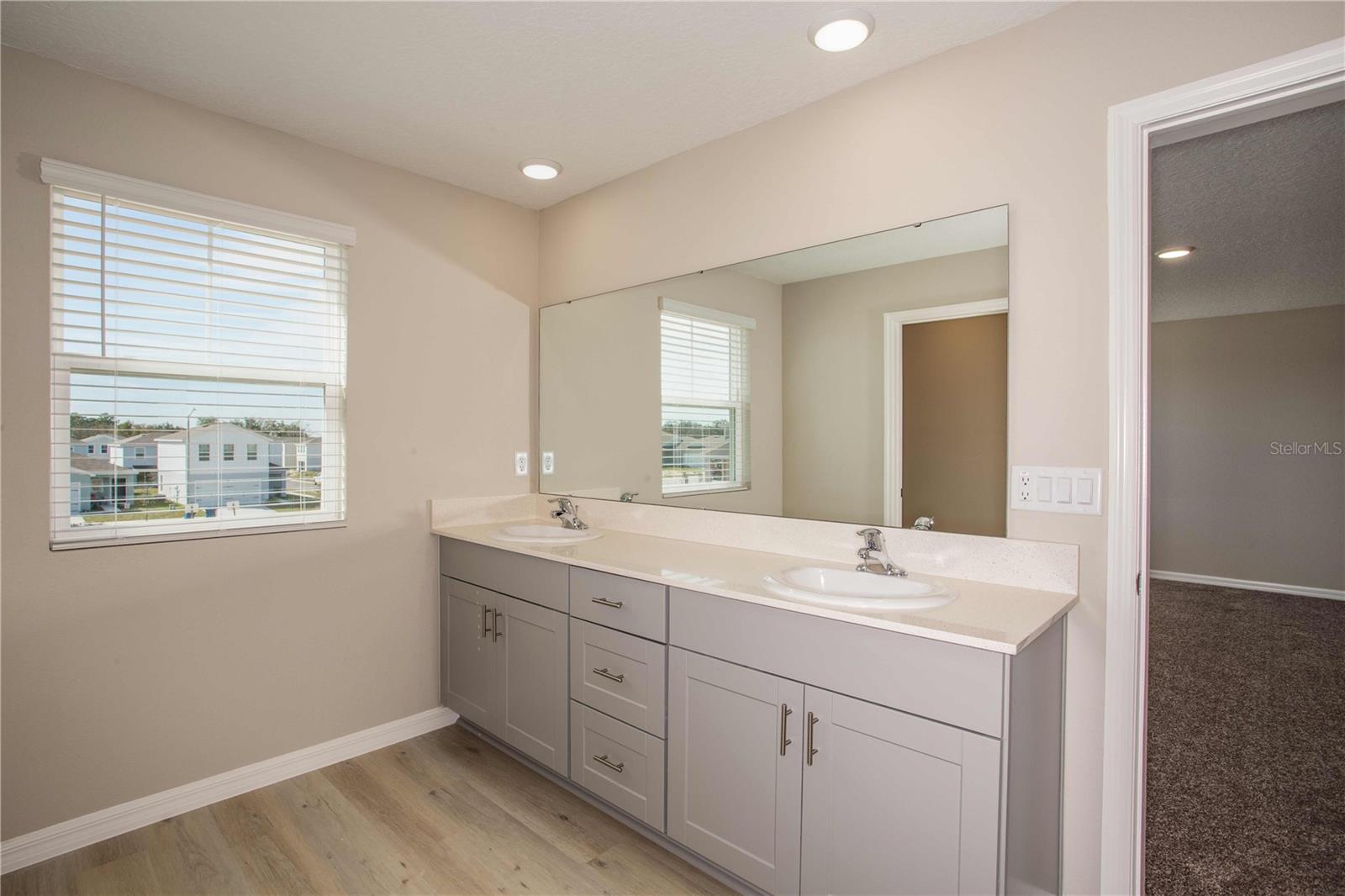 PASADENA RIDGE - Residential