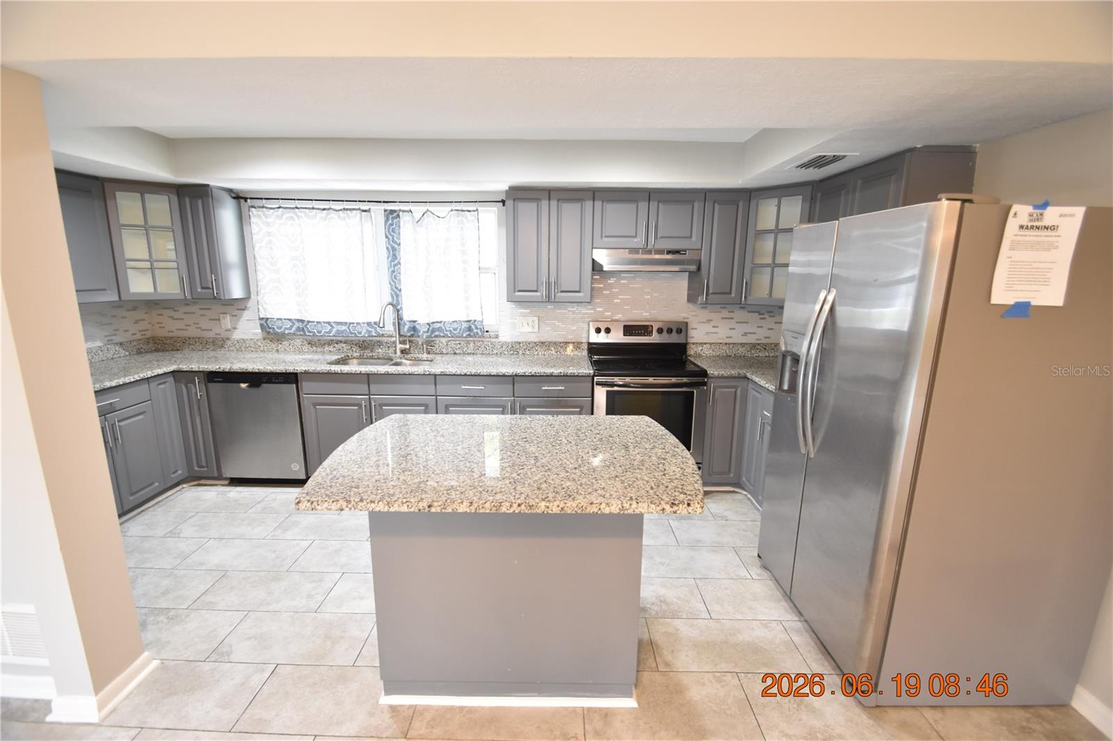 HARBOR LAKE ESTATES - Residential Lease