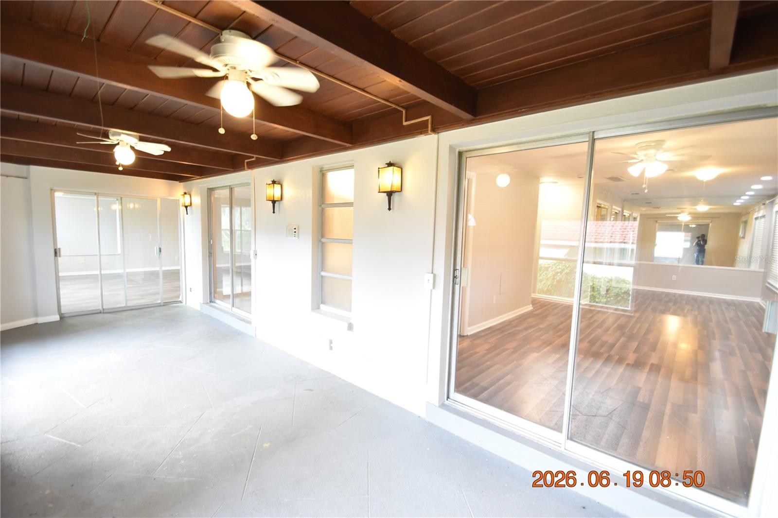 HARBOR LAKE ESTATES - Residential Lease