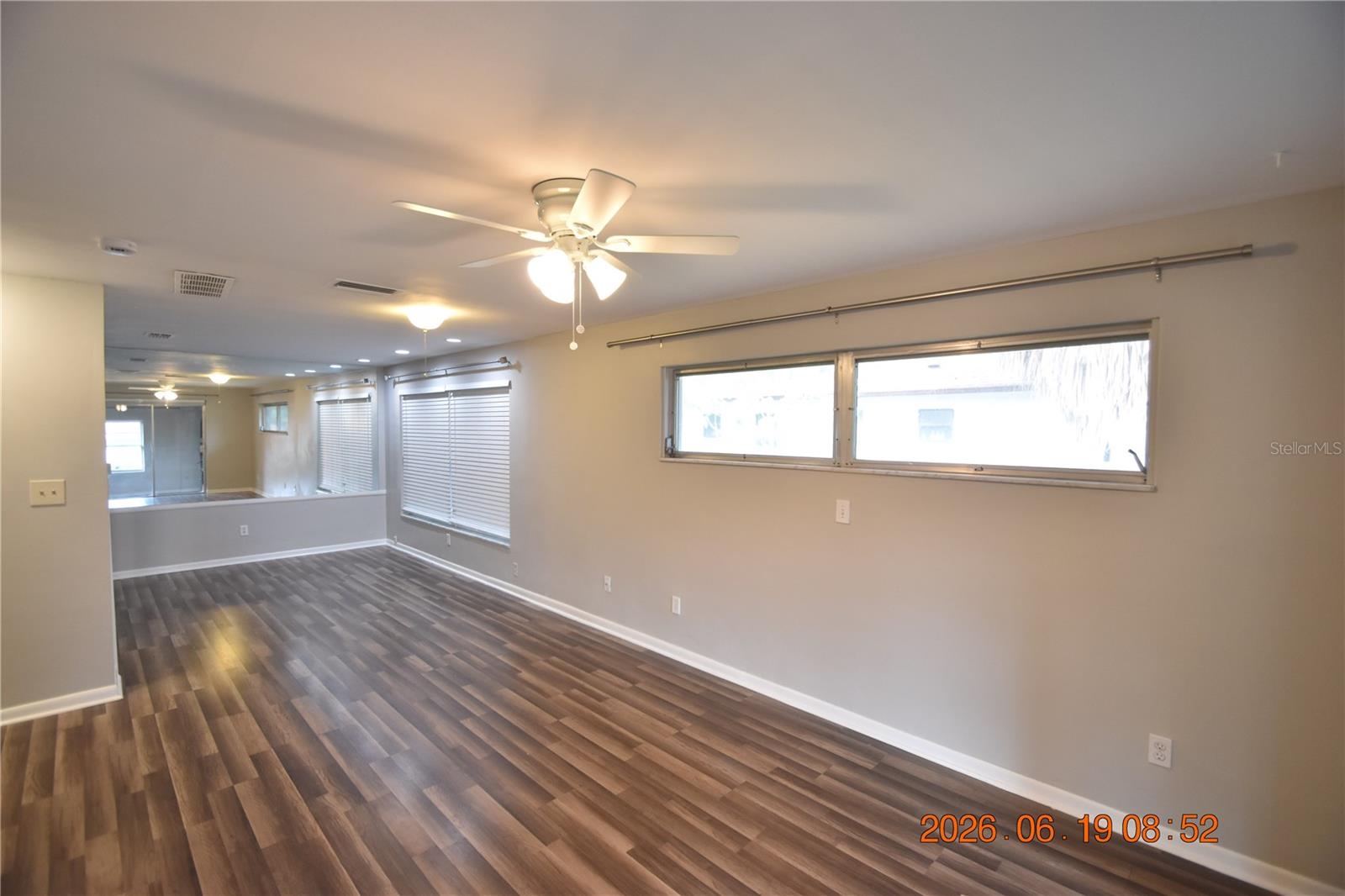 HARBOR LAKE ESTATES - Residential Lease