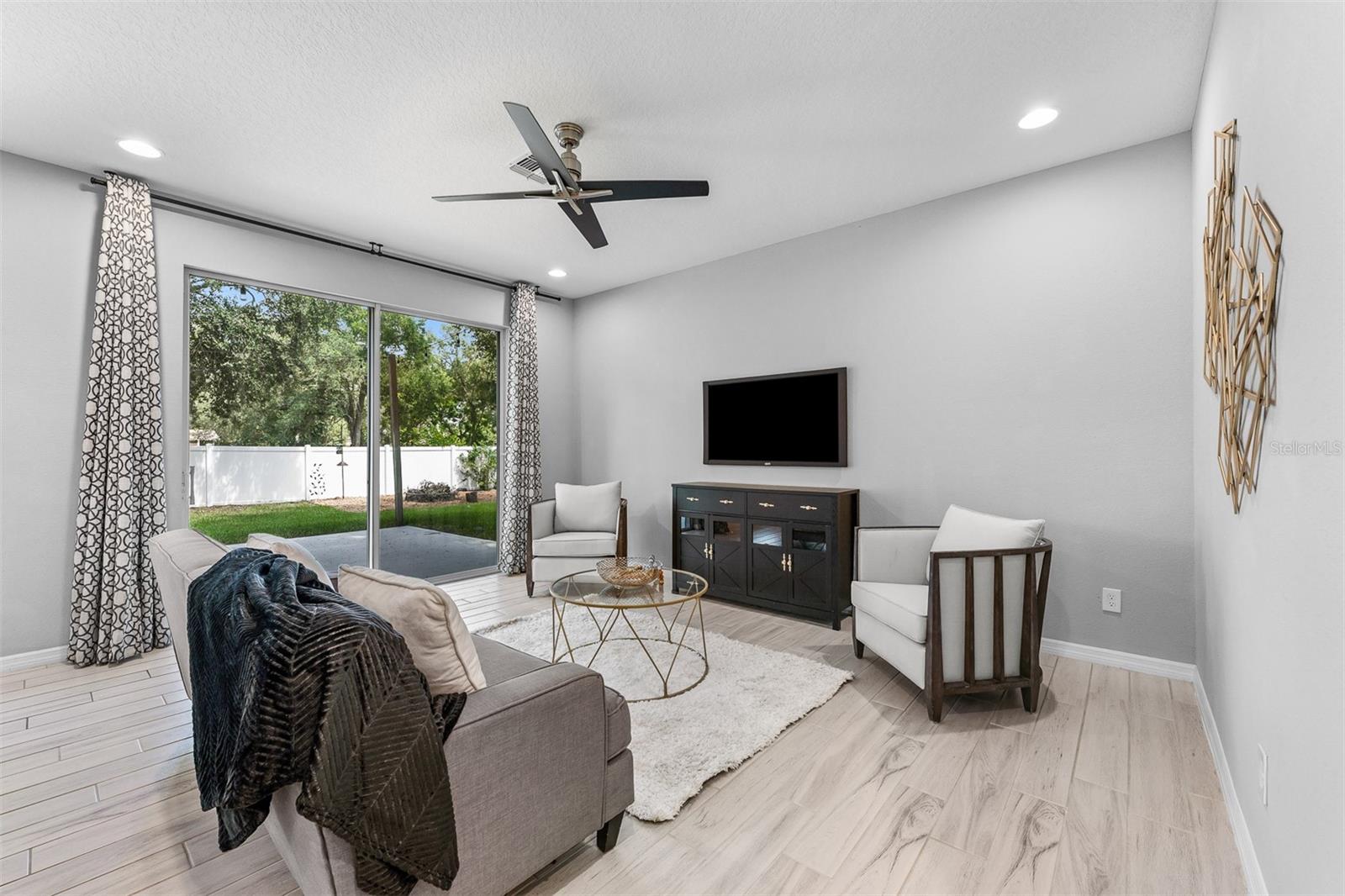 CONWAY - Residential
