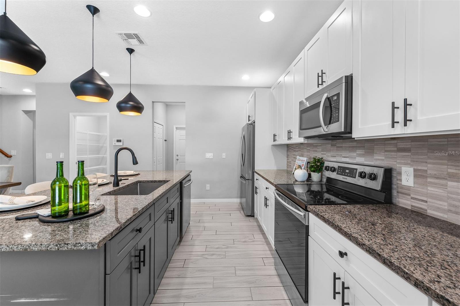 CONWAY - Residential