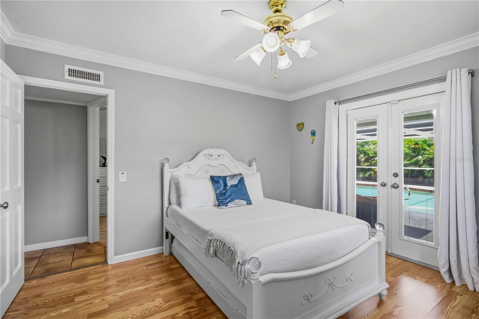 SOUTHWOOD VILLAGE FIRST ADD REP - Residential
