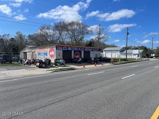 MASON & CARSWELLS HOLLY HILL - Commercial Sale