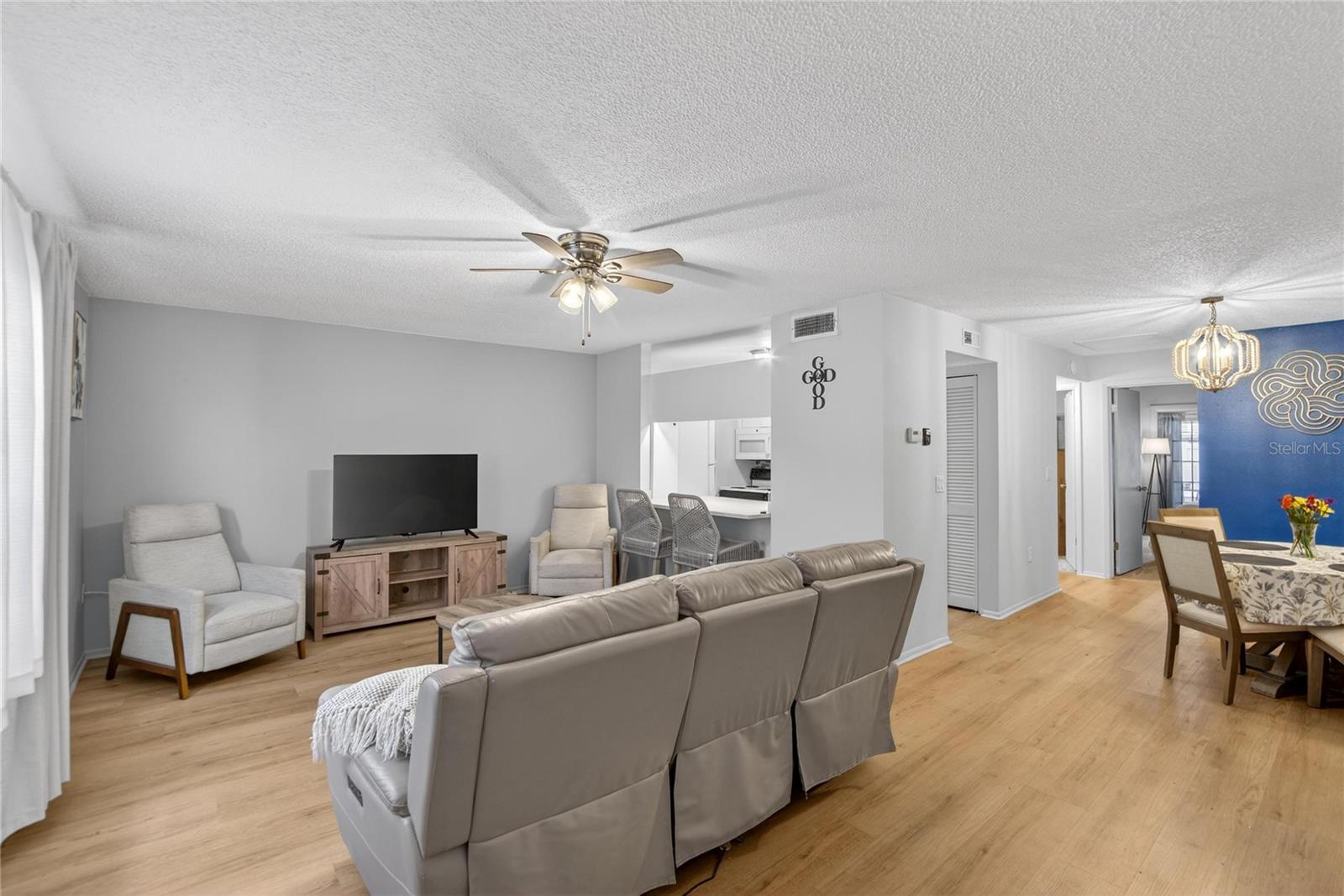 CYPRESS PARK GARDEN HMS 1 CONDO - Residential