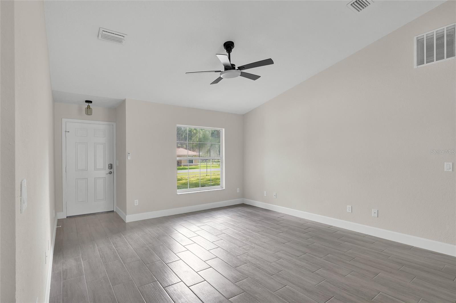 OAKCREST HOMESITES - Residential