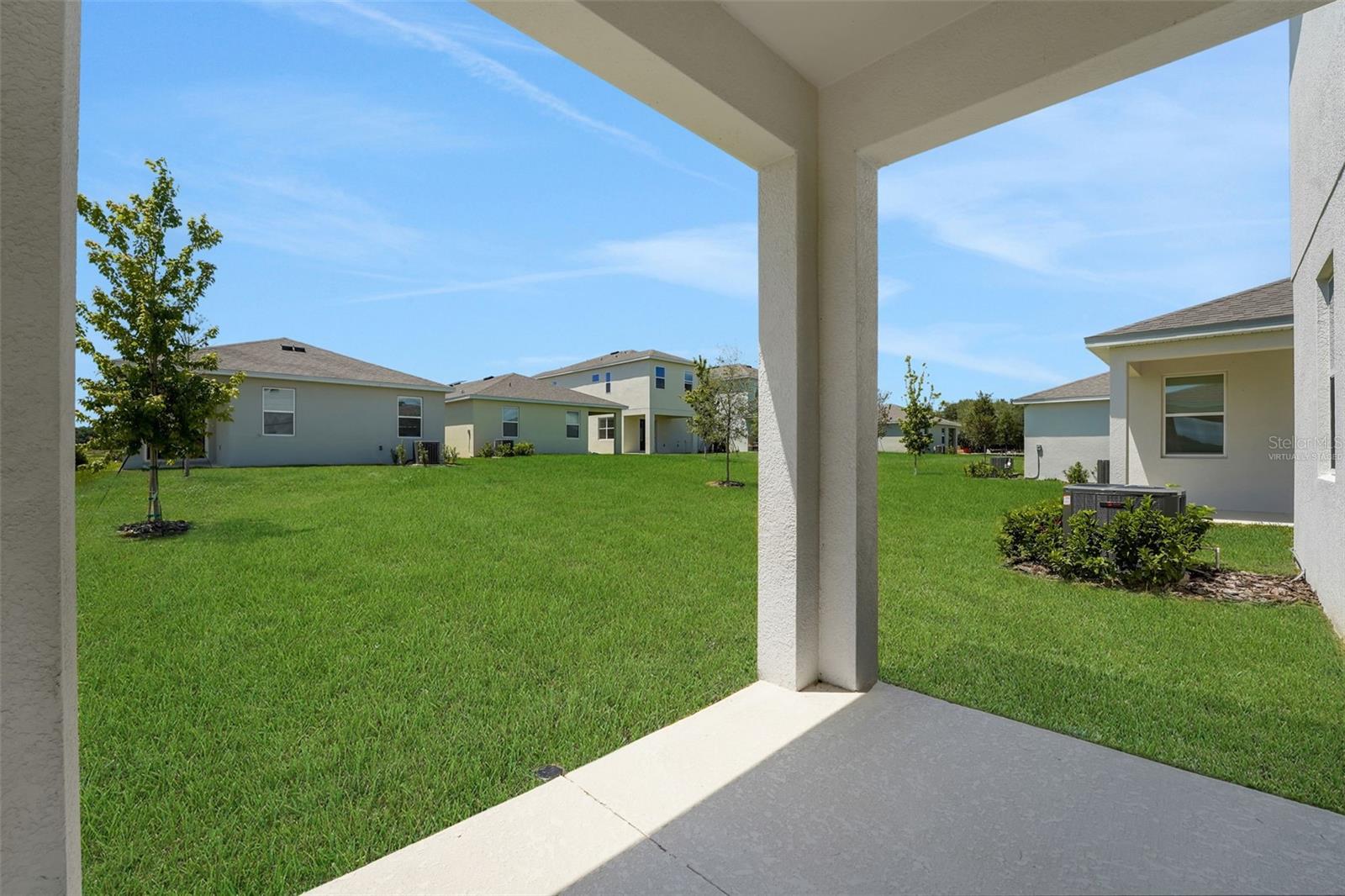 RESERVES AT HAMMOCK OAKS - Residential