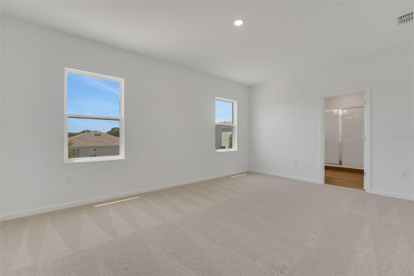 RESERVES AT HAMMOCK OAKS - Residential