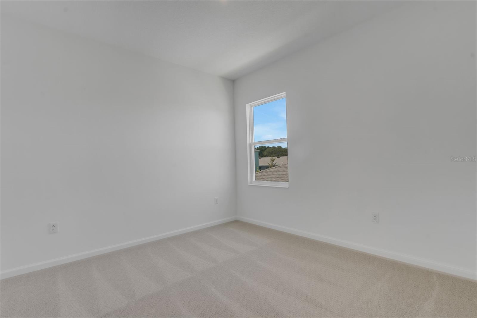 RESERVES AT HAMMOCK OAKS - Residential