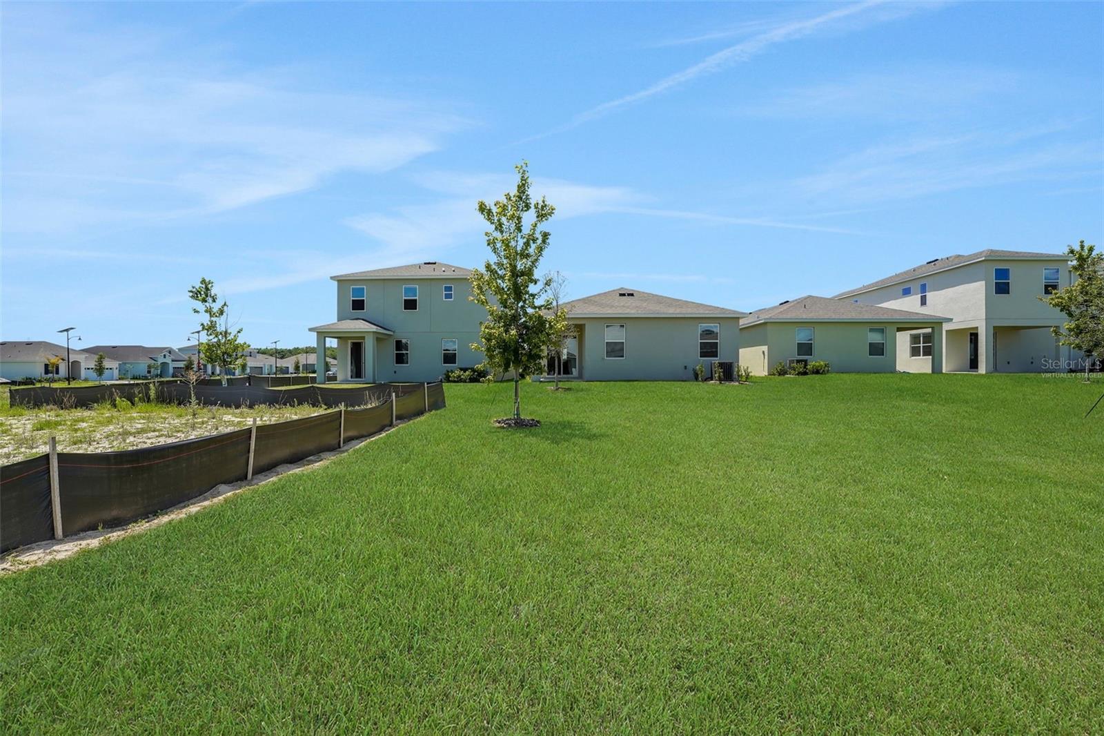 RESERVES AT HAMMOCK OAKS - Residential