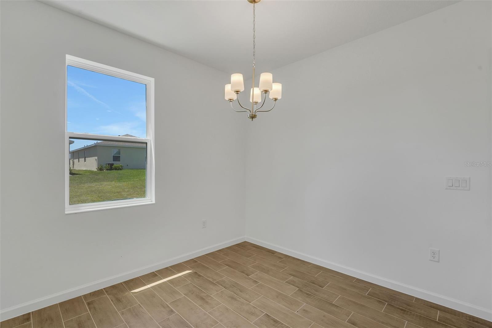 RESERVES AT HAMMOCK OAKS - Residential