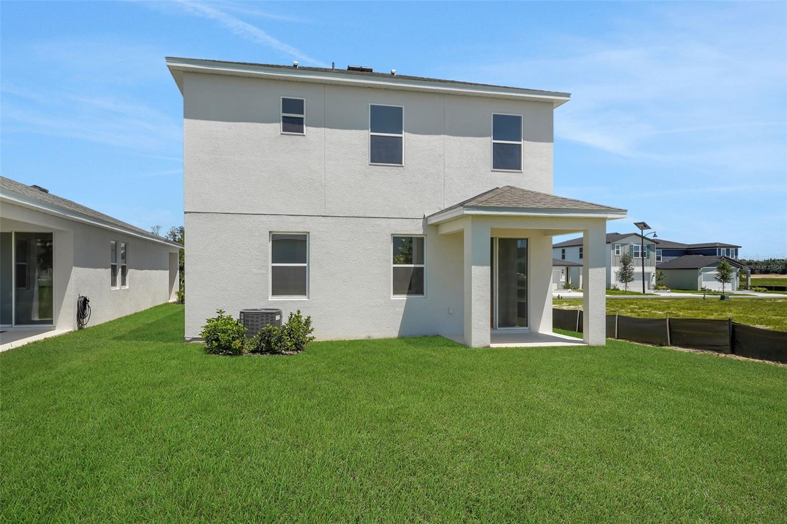 RESERVES AT HAMMOCK OAKS - Residential