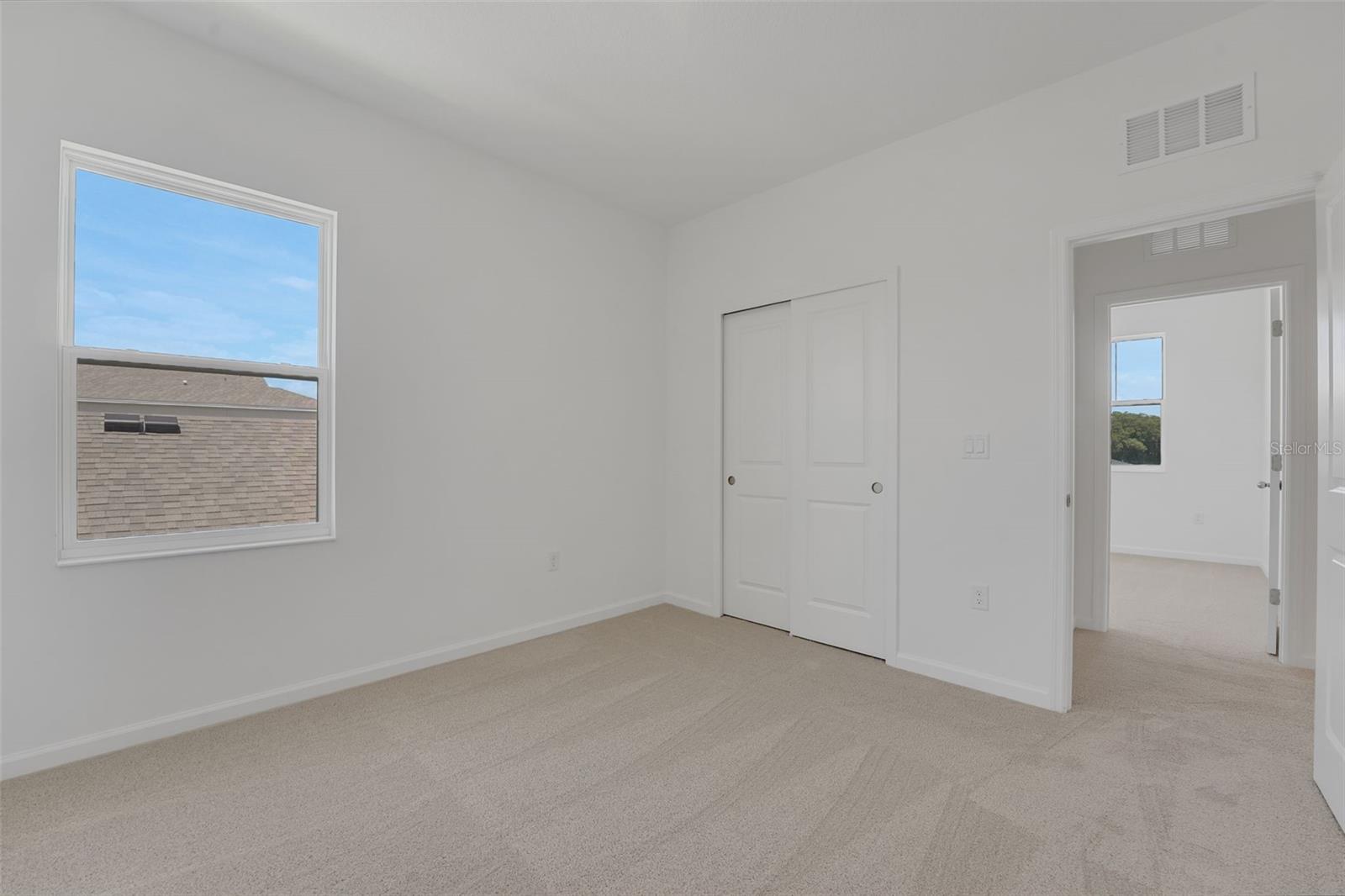 RESERVES AT HAMMOCK OAKS - Residential