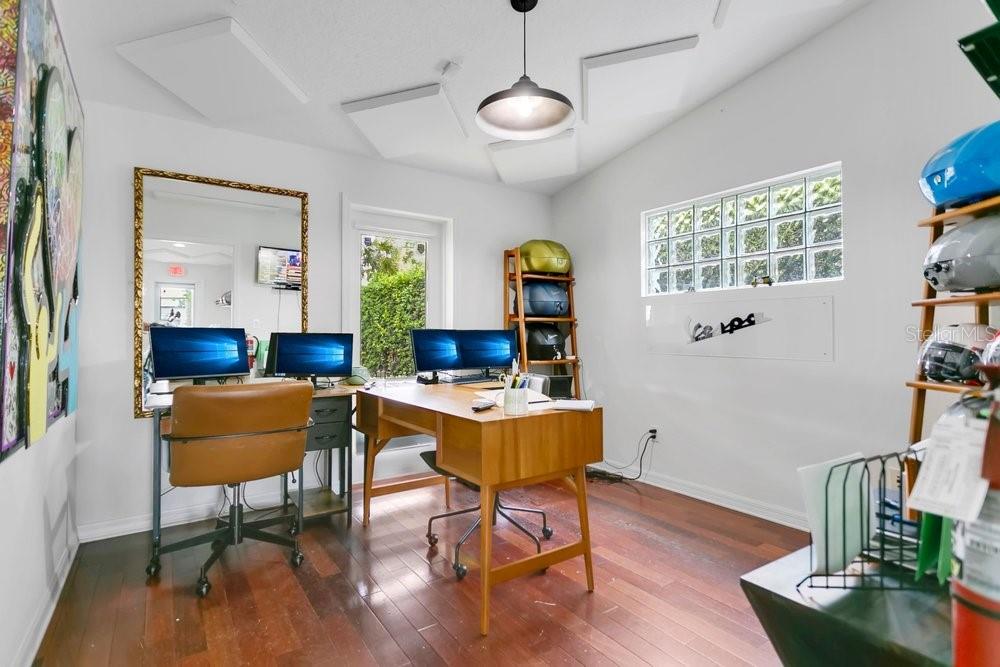 MOUNT VERNON HEIGHTS - Commercial Sale