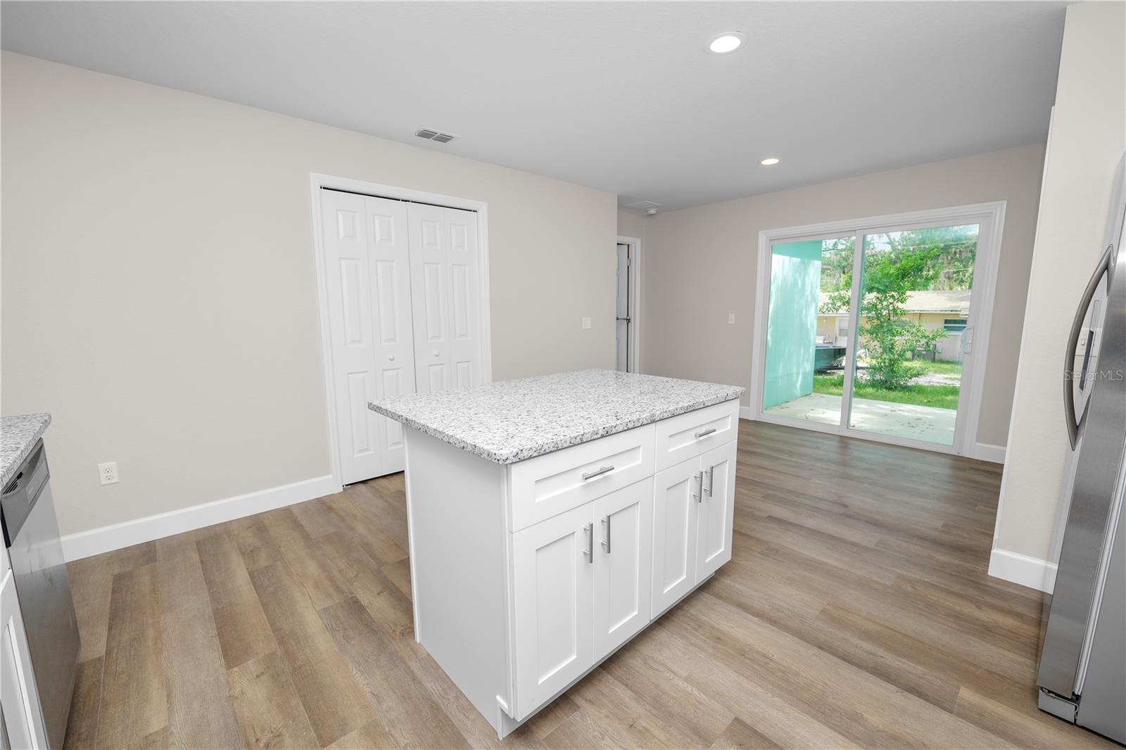 BELLEVIEW PARK SUB - Residential