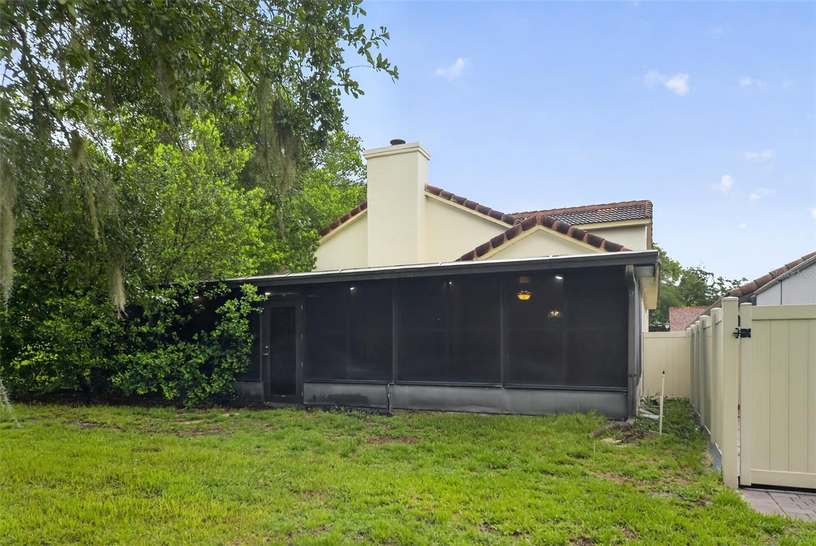 COUNTRY CLUB VILLAGE UNIT 3 - Residential