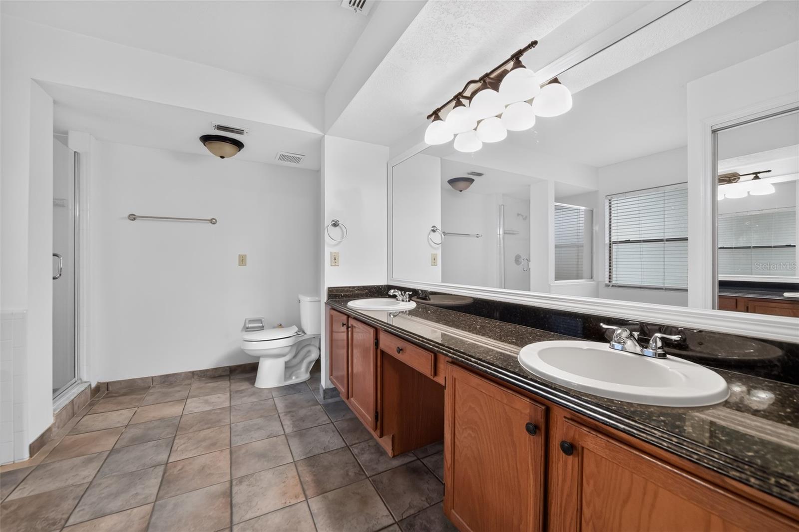 COUNTRY CLUB VILLAGE UNIT 3 - Residential