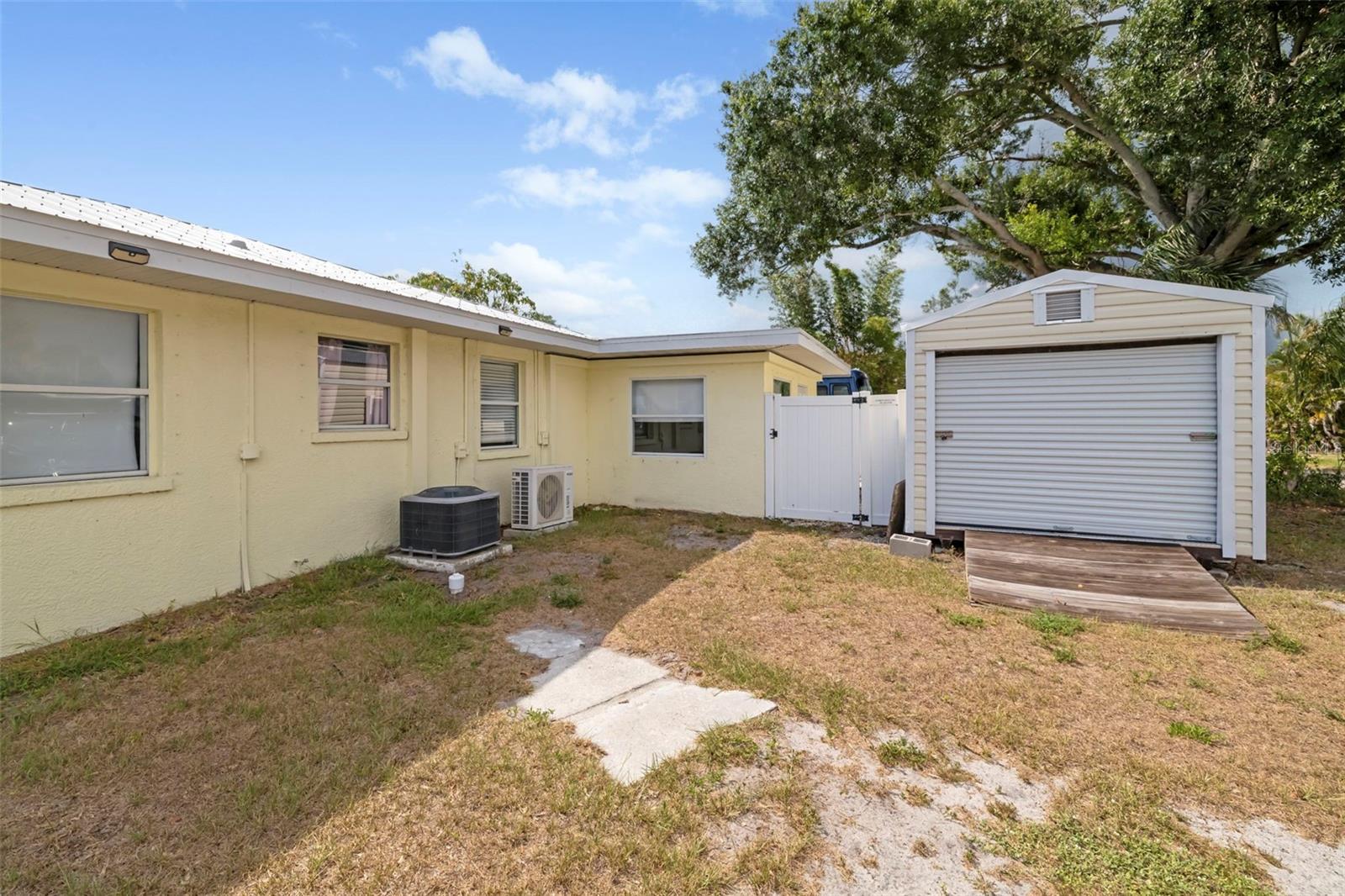 ACREAGE - Residential