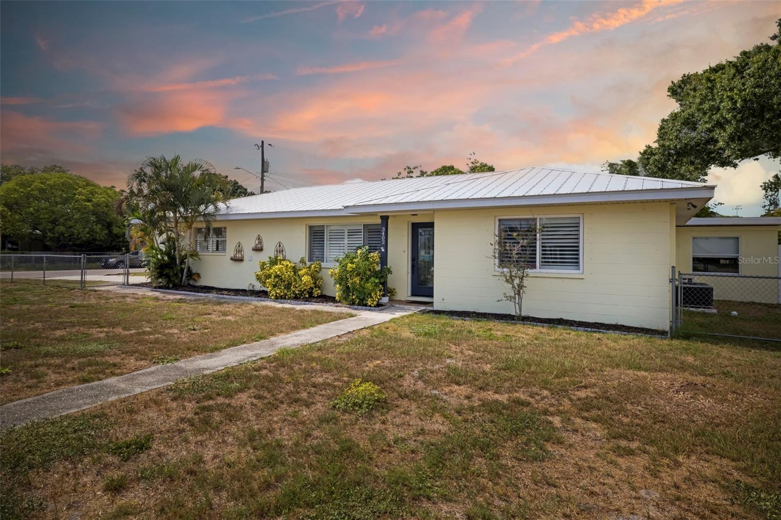 ACREAGE - Residential