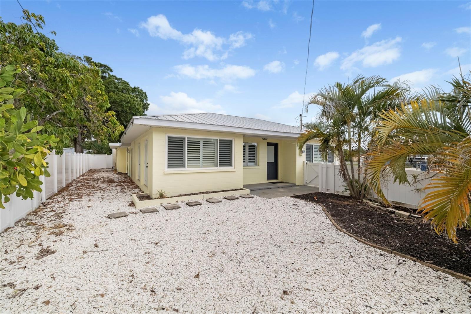ACREAGE - Residential