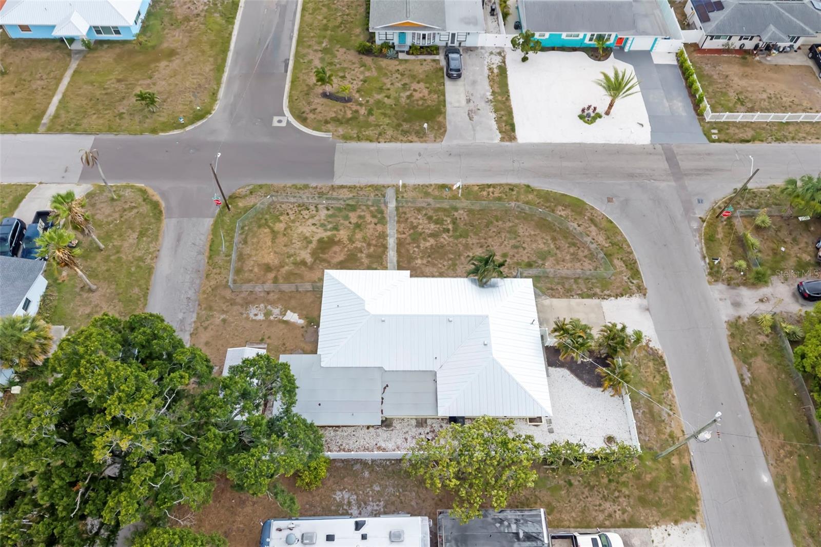 ACREAGE - Residential