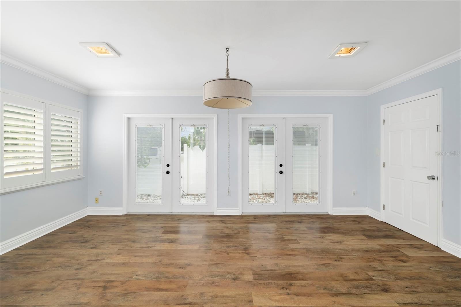 ACREAGE - Residential