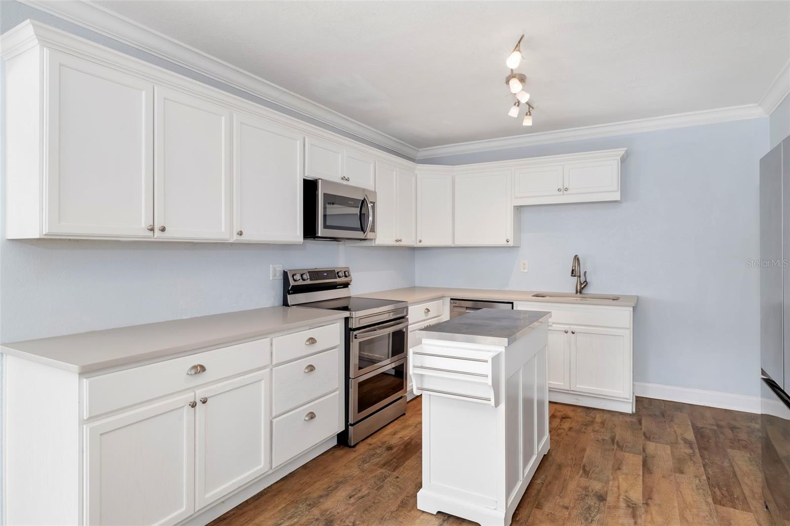 ACREAGE - Residential