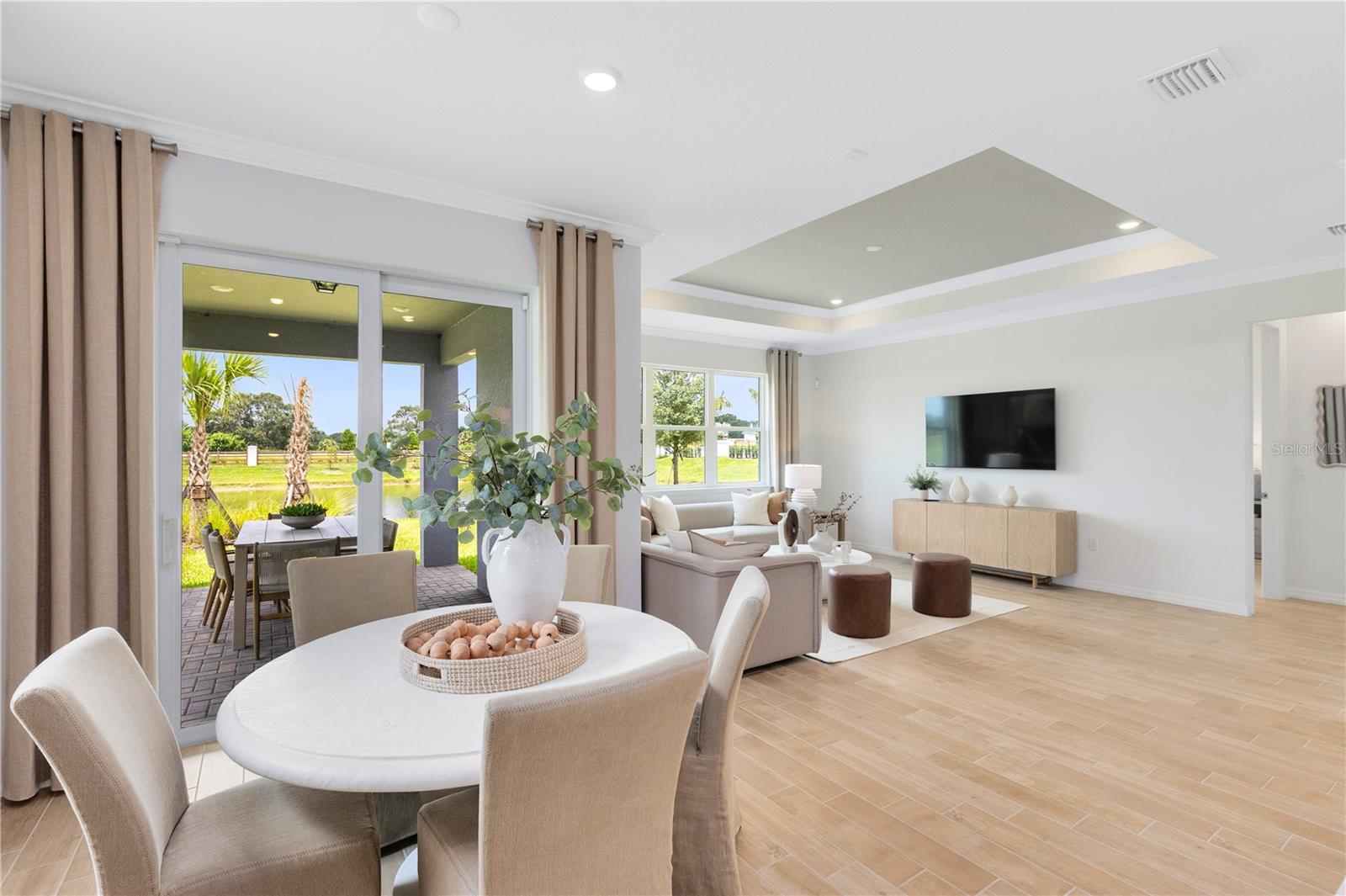SUNRISE ESTATES - Residential