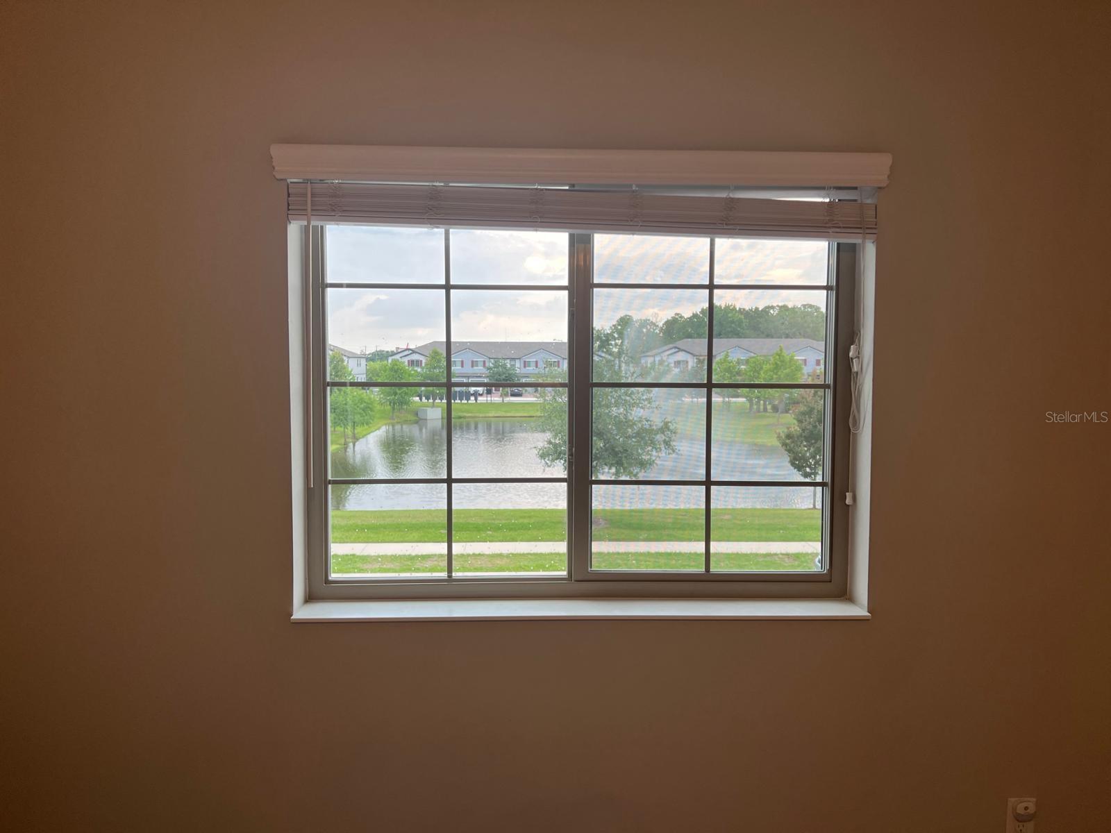 TOWNS AT WHITE CEDAR - Residential Lease