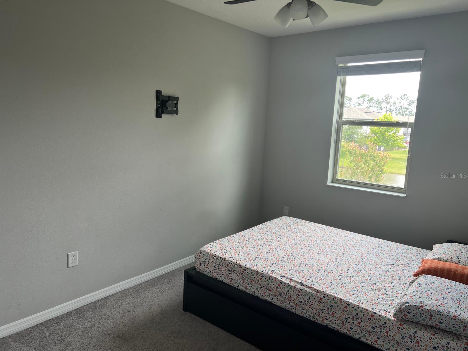 TOWNS AT WHITE CEDAR - Residential Lease
