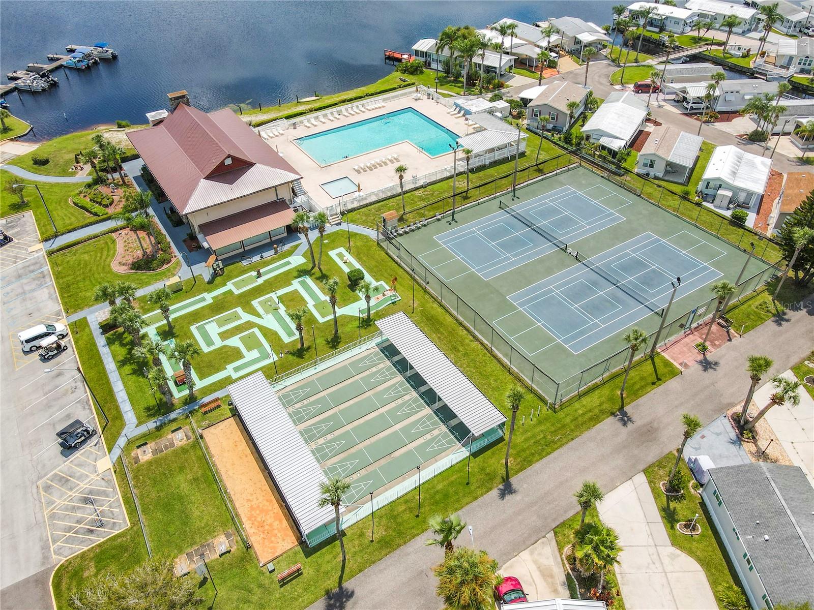 OUTDOOR RESORTS AT ORLANDO - Residential