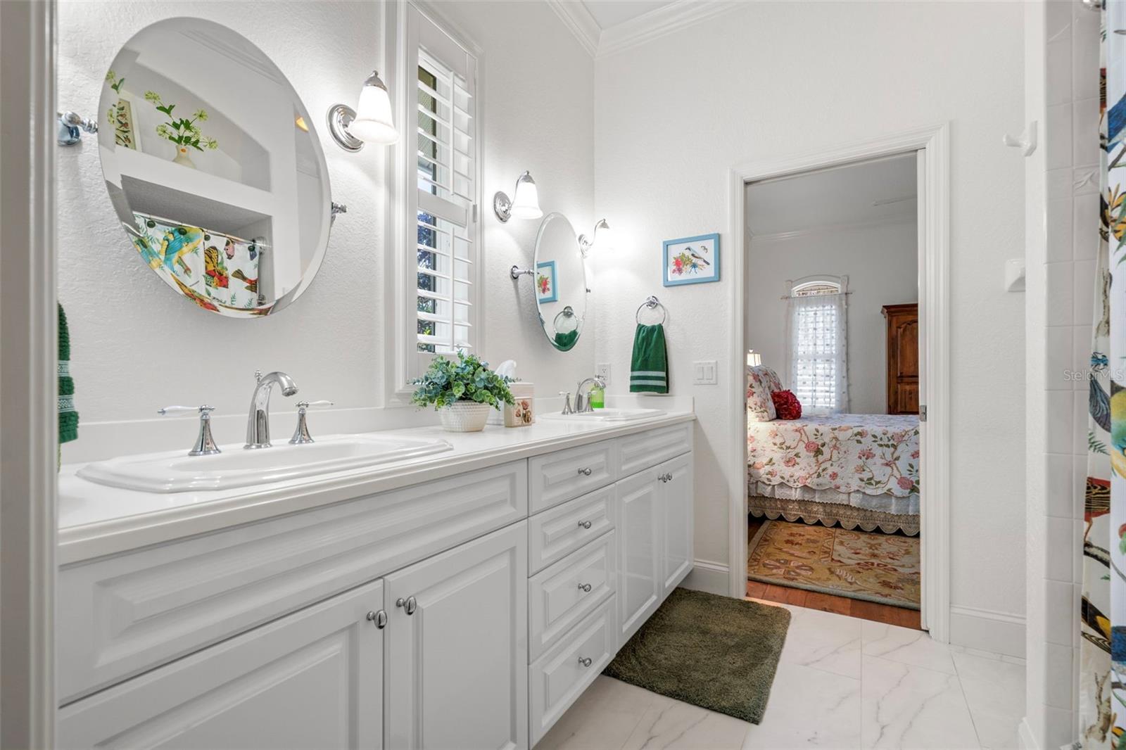 BENATOVICH-DITOMASO - Residential