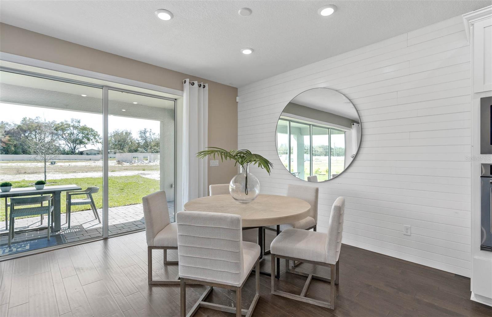 SUNRISE ESTATES - Residential
