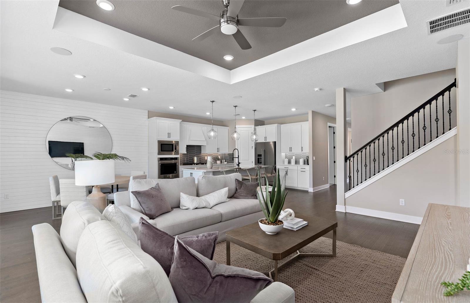 SUNRISE ESTATES - Residential