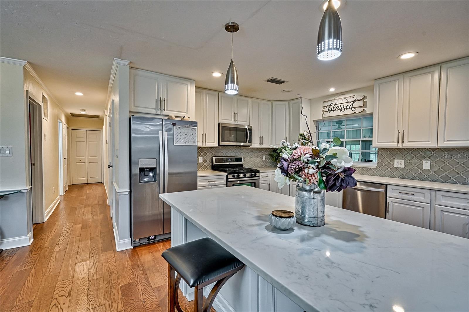 SUNNINGDALE - Residential
