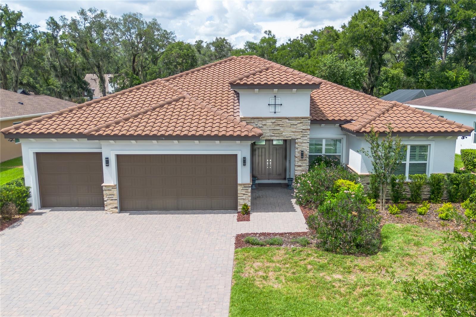 HIDDEN RESERVE - Residential