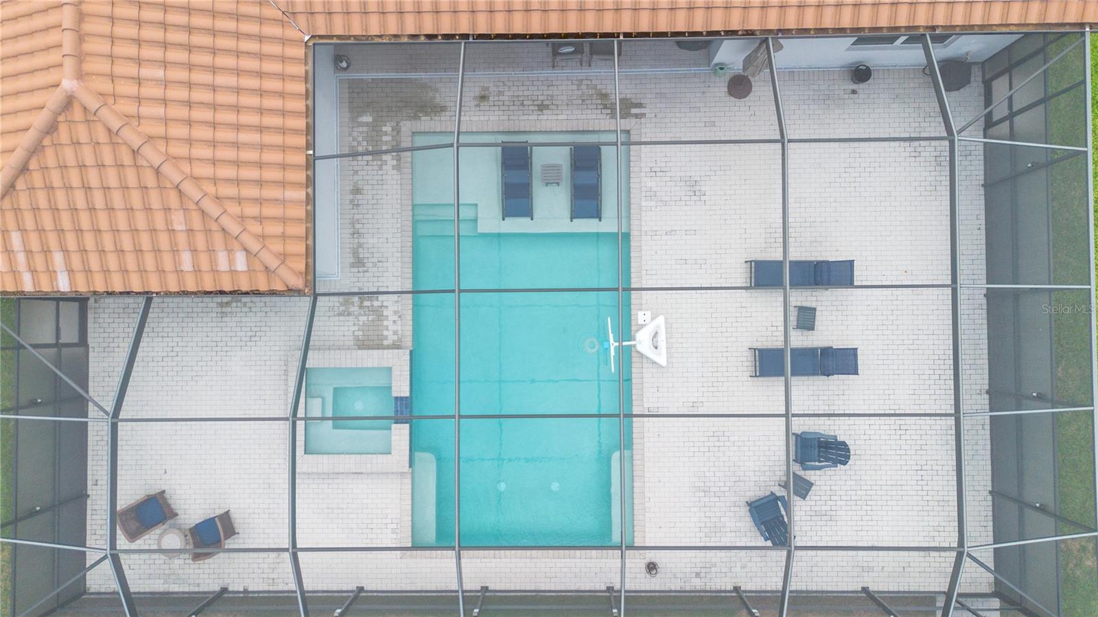 HIDDEN RESERVE - Residential