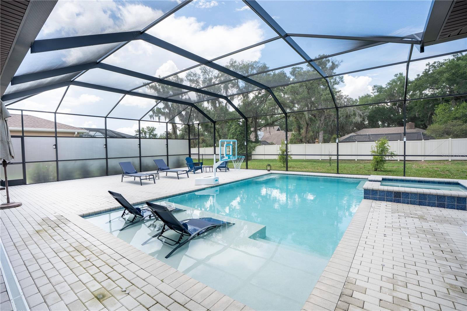 HIDDEN RESERVE - Residential