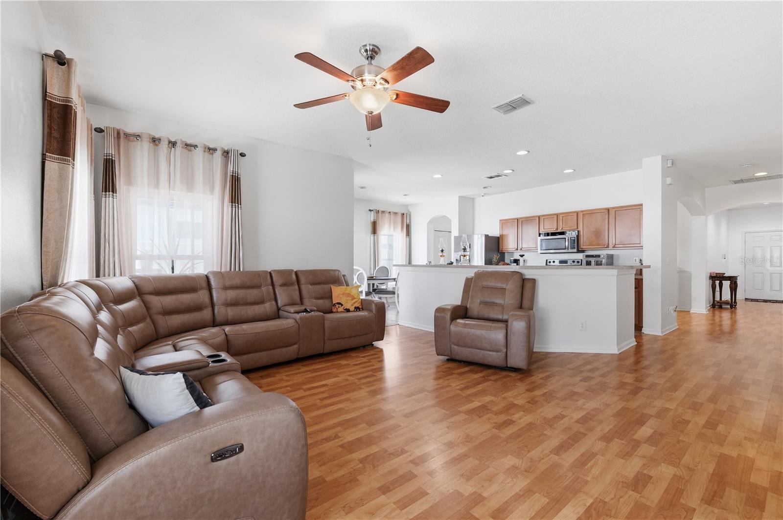 PARSONS POINTE PH 1UNIT B - Residential