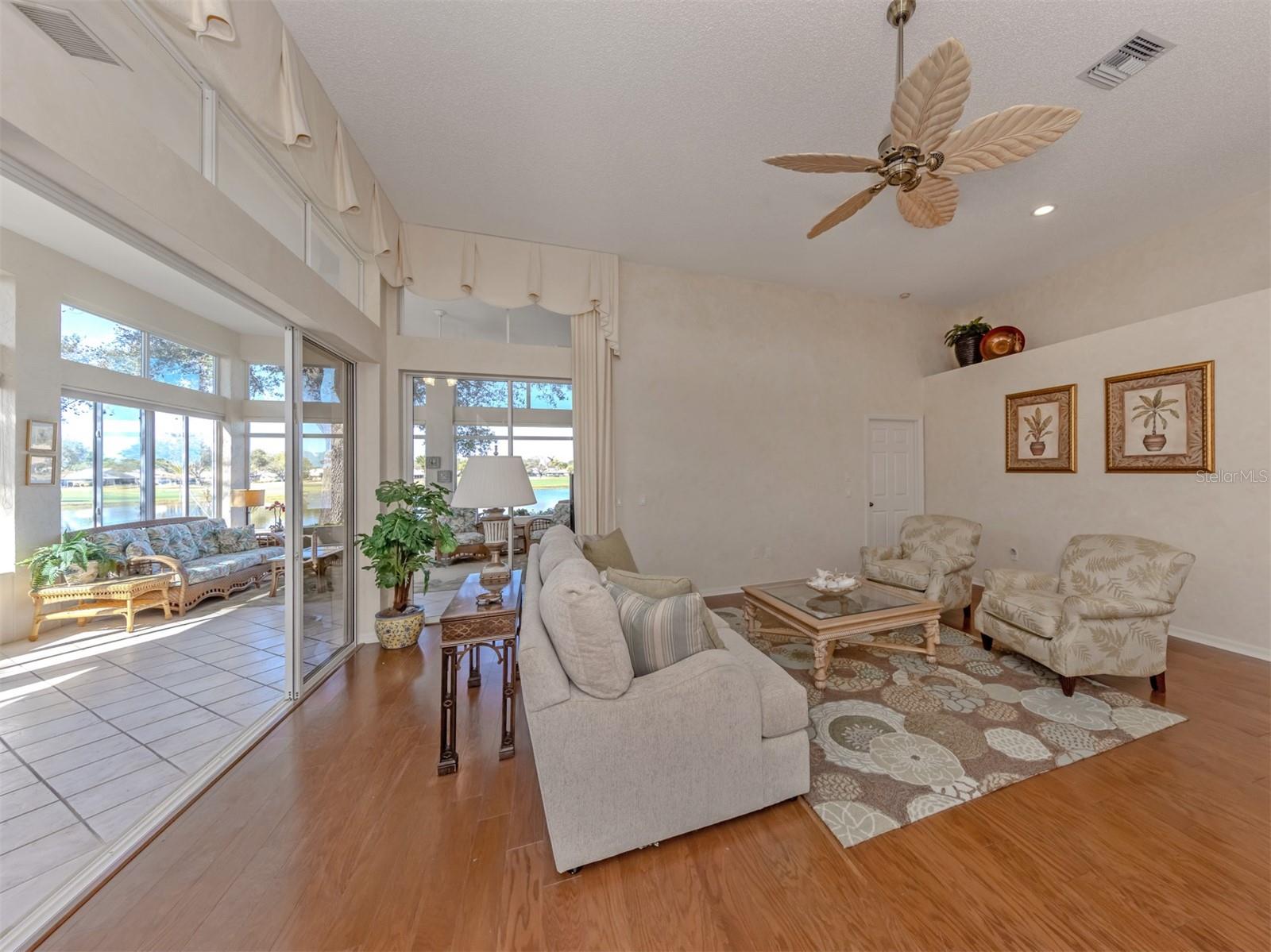 LYNWOOD GLEN - Residential