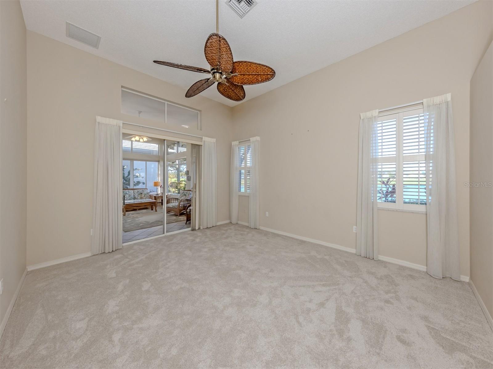 LYNWOOD GLEN - Residential