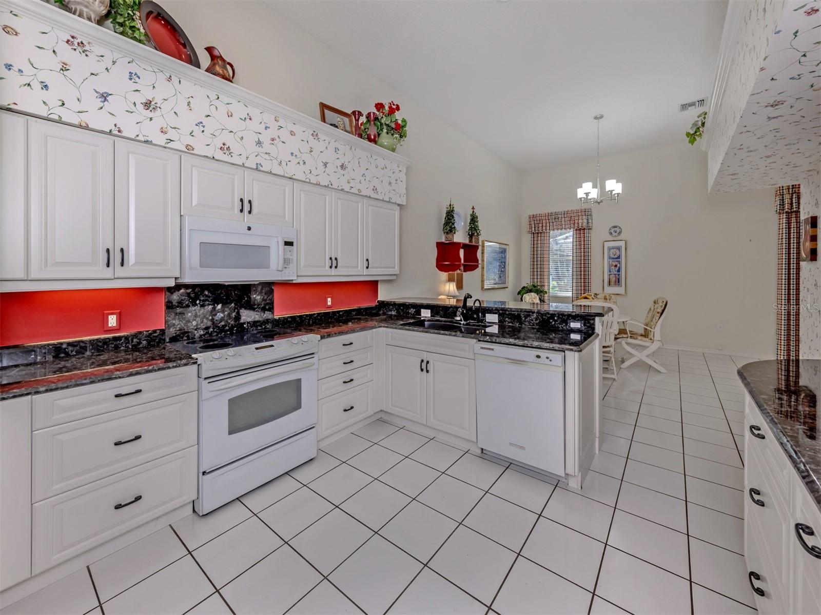 LYNWOOD GLEN - Residential